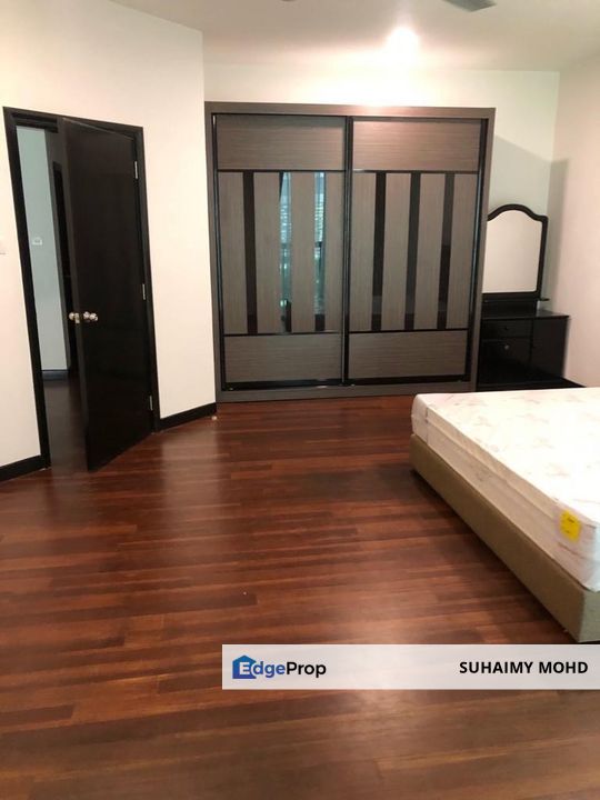 Spacious Duplex Unit (Low Level), Selangor, Damansara Perdana