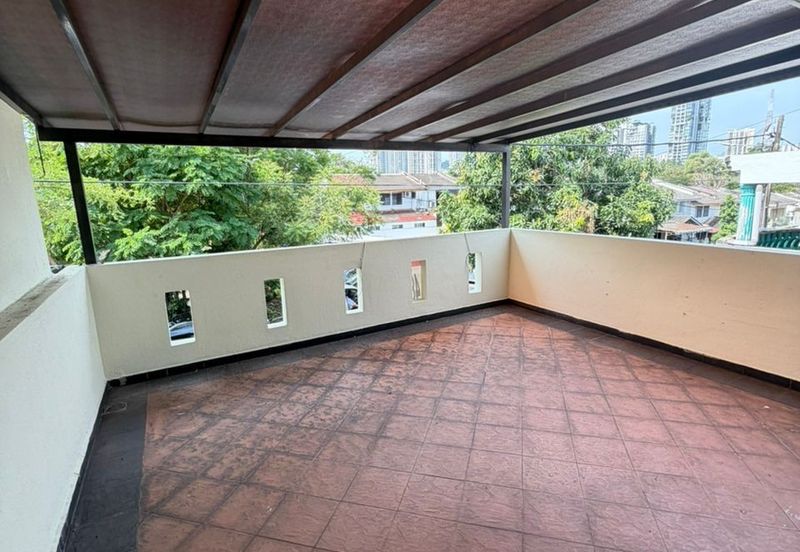 Menjalara 62b Double Story Landed House For Sale Behind Desa Parkcity