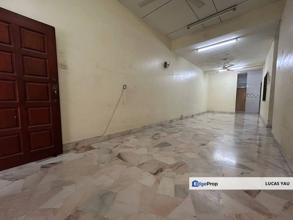 Single Storey Terrace For Sale In IPOH GARDEN, 20x75, Kitchen Extened, Facing Field, Perak, Ipoh