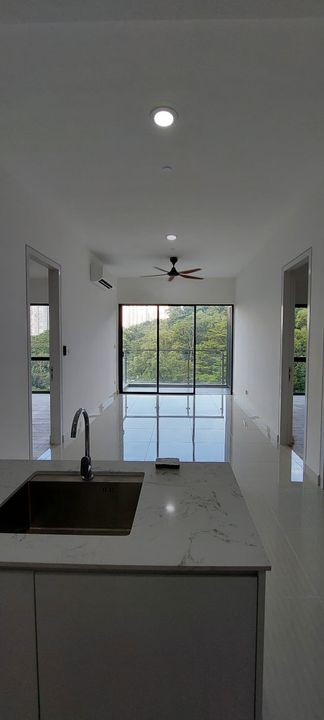 Partial furnished Hampton Damansara for rent facing forest , Kuala Lumpur, Country Heights Damansara
