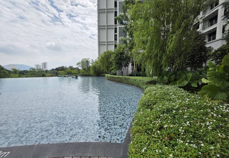 Park Regent*