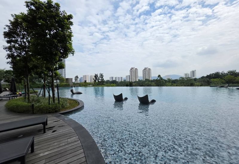 Park Regent*