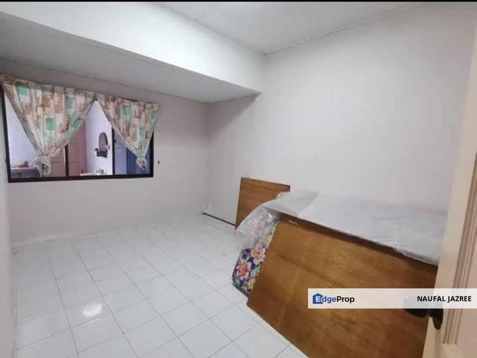 TAMAN PONTIAN JAYA SINGLE STOREY NON BUMI FOR SALE, Johor, Pontian