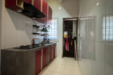 Jalan Jaya Putra 2/9