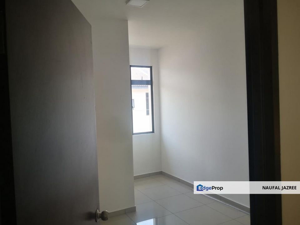 TAMAN SAUJANA JAYA KULAI DOUBLE STOREY FOR SALE, Johor, Kulai