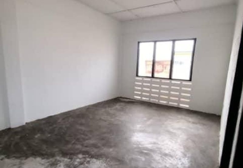 Flat Temenggong, Bandar Indahpura