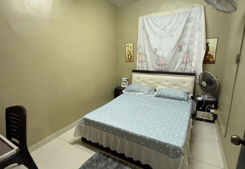 Sri Putra Apartments