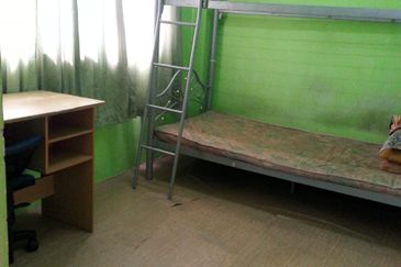 Taman Pulai Utama Flat