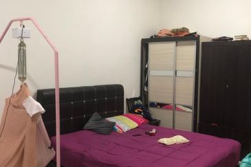 Jalan Setia Tropika 11