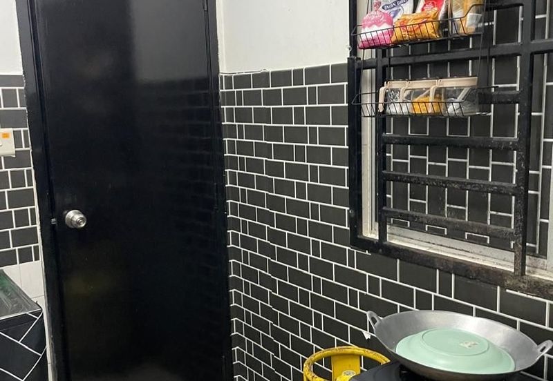 Pangsapuri Sri Ilham, Bandar Baru Seri Alam