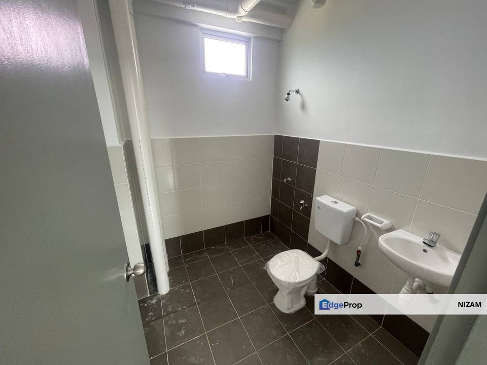 Near to Gelang Patah | Low Rental | Brand New House, Johor, Gelang Patah