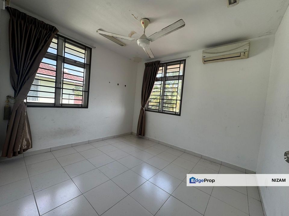House For Sale Near to Second Link | Non Bumi Are Welcome to Buy | High Demand Area | Good For Investment & Own Stay, Johor, Gelang Patah