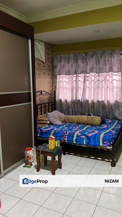 Double Storey House 3 Minutes to Paradigm - 14 KM To CIQ | Freehold | Full Renovated House | Full Loan, Johor, Johor Bahru