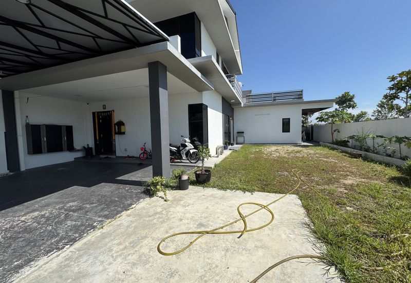 Lumira 2 by Sime Darby