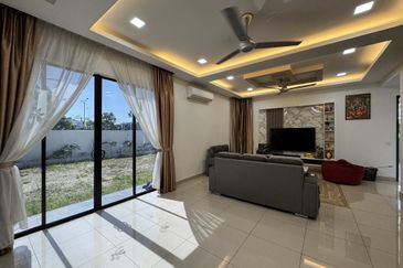 Lumira 2 by Sime Darby