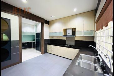 Lorong Batu Nilam 18 