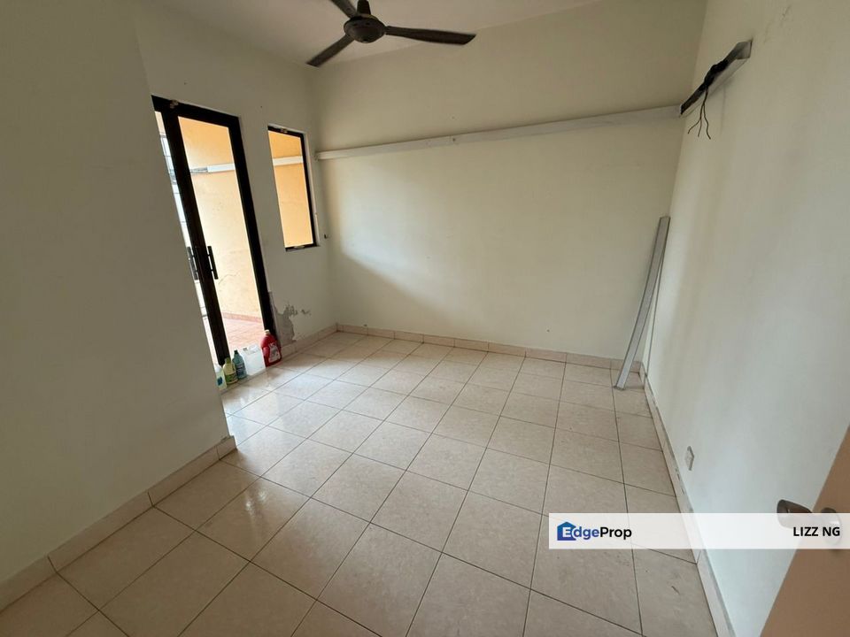 BELOW BANK VALUE!! Bandar Bukit Tinggi 2 Butterfly Park 2-Storey 24x87 Superlink House For Sale , Selangor, Klang