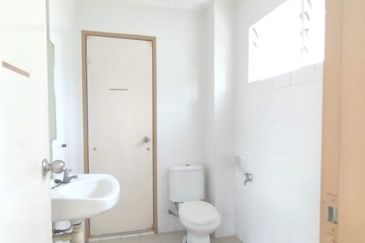 Jalan Setia Perdana BB U13/BD