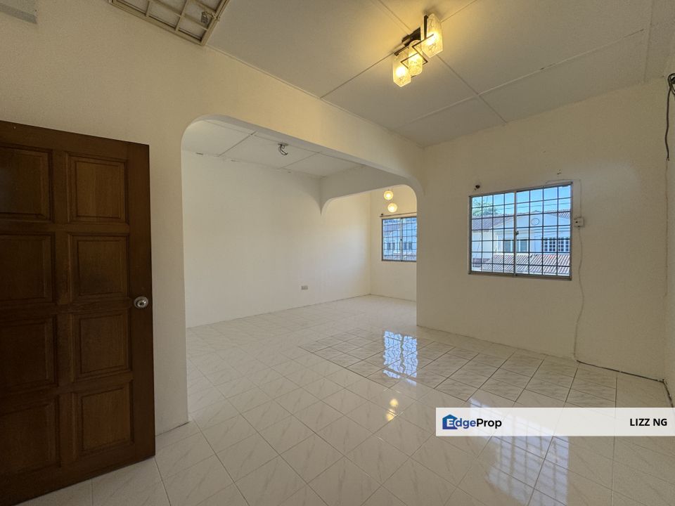 BELOW BANK VALUE!! Renovated & Good Condition House 18x55 For Sale, Selangor, Klang