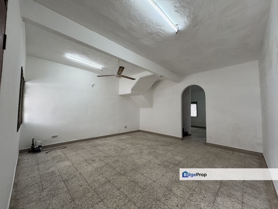 Klang Utama Nearby 99 Mart & Kopitiam House For Rent, Selangor, Klang