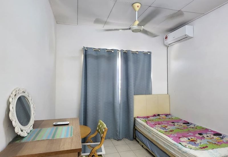 Pangsapuri Akasia, Bandar Setia Alam