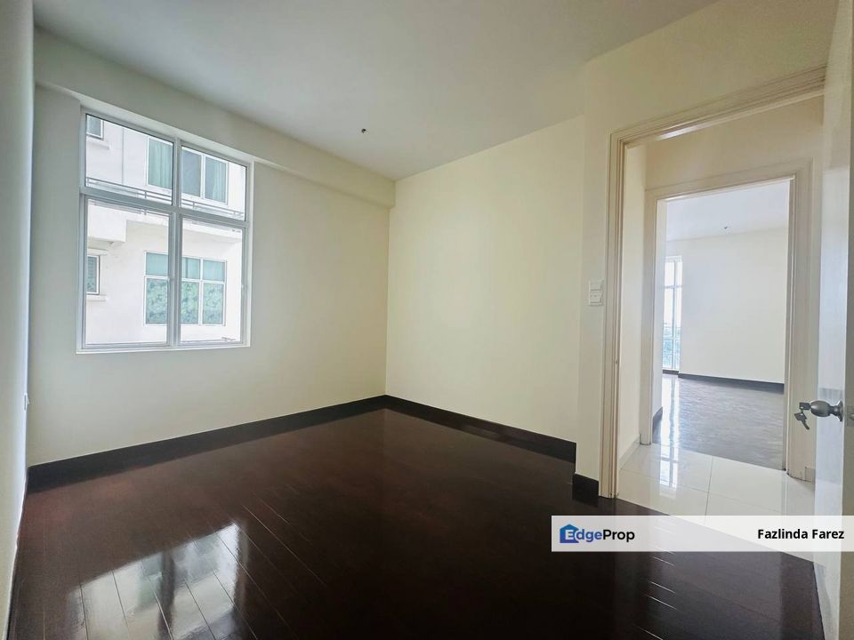 SS16, Subang Olives Residence > Below Market Rate> Dual Key with Balcony> For Sale, Selangor, Subang Jaya