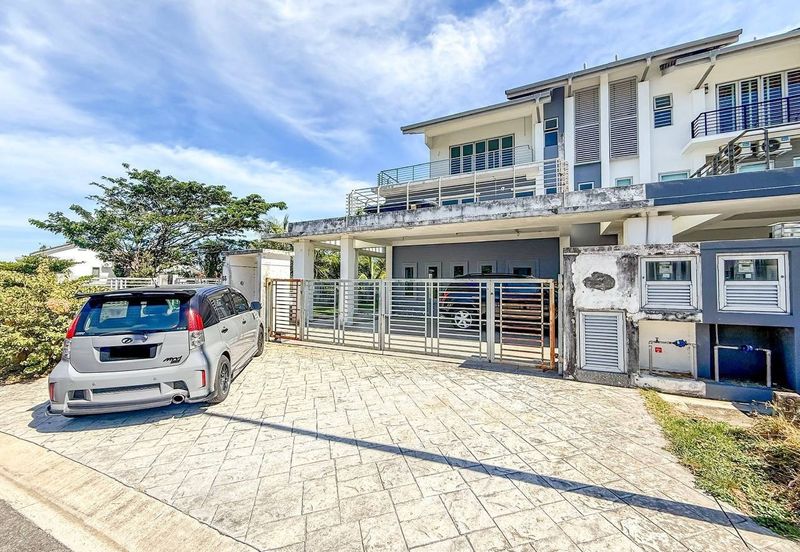 Serissa Denai Alam,U16 Shah Alam> Huge Land Below Market Rate > For Sale