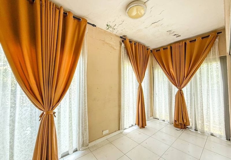 Serissa Denai Alam,U16 Shah Alam> Huge Land Below Market Rate > For Sale