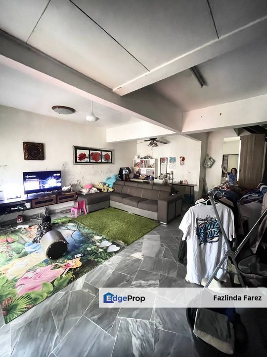 Taman Piggiran Senawang , 2 Storey Terrace House Near KTM Sg Gadut For Sale, Negeri Sembilan, Seremban