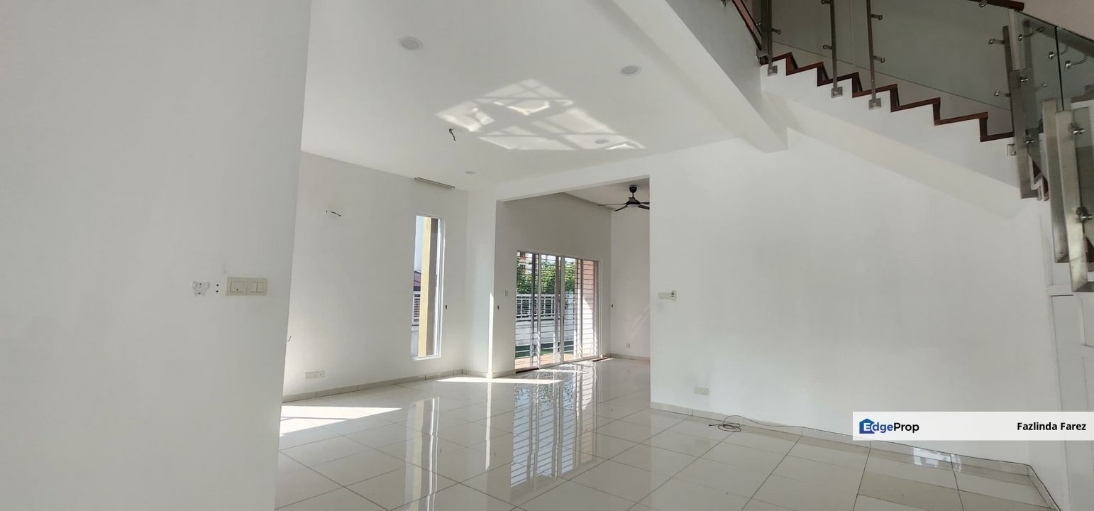 D'Kayangan Seksyen 13, Shah Alam Semi-D House For Rent, Selangor, Shah Alam