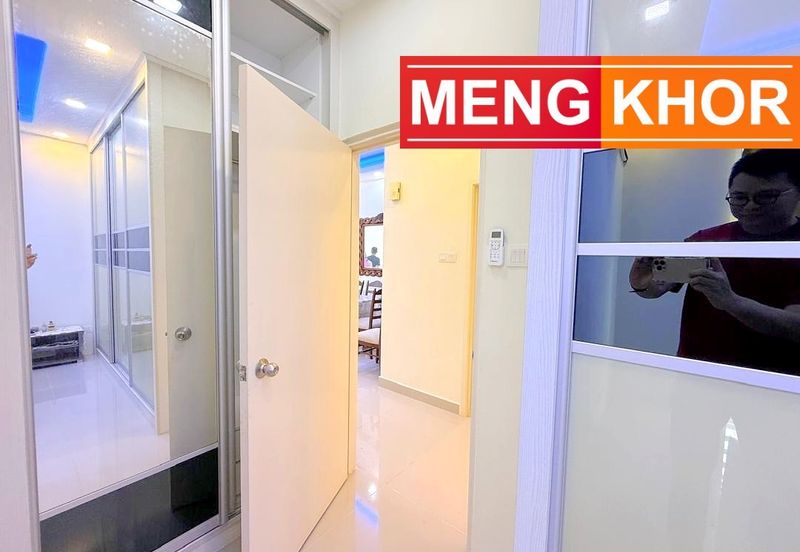 Boulevard Condominium