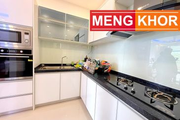 Boulevard Condominium