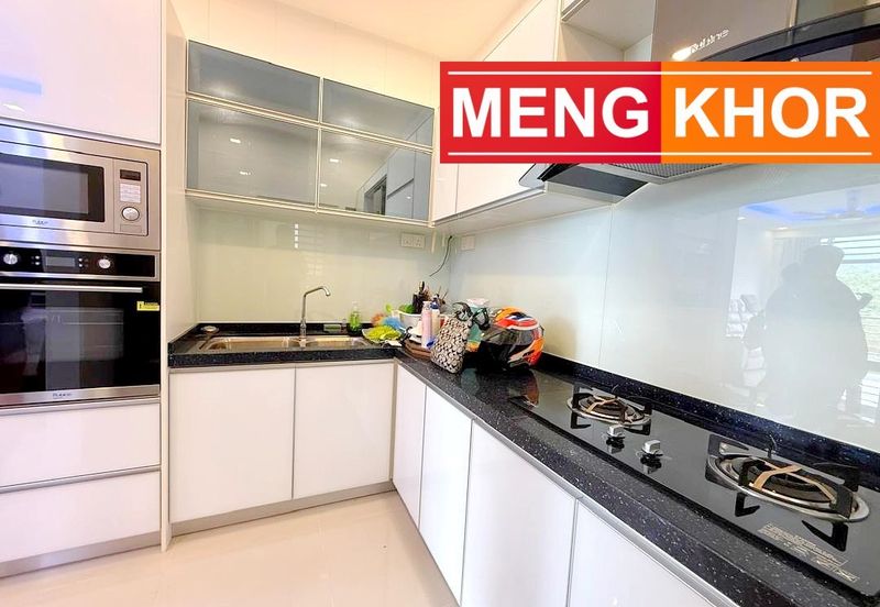 Boulevard Condominium