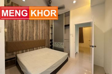 Boulevard Condominium