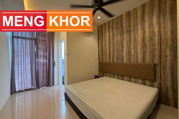 Boulevard Condominium