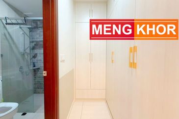 Queens Residences @ Queens Waterfront