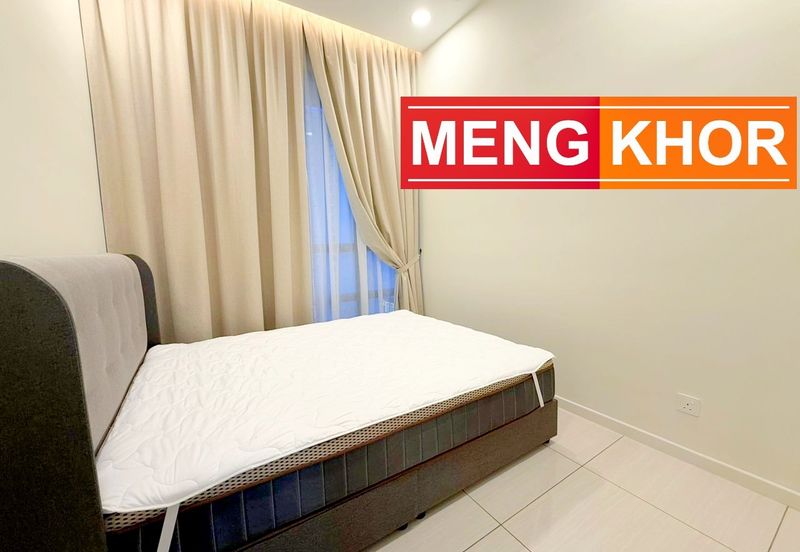 Queens Residences @ Queens Waterfront