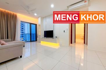 Queens Residences @ Queens Waterfront