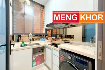 Queens Residences @ Queens Waterfront