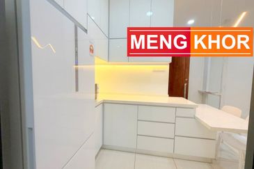 Queens Residences @ Queens Waterfront