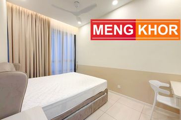 Queens Residences @ Queens Waterfront