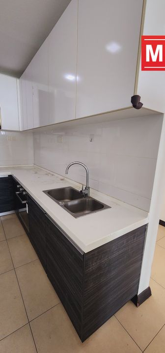 Chepeast Pearl regency 1550sf with 2 carpark near E-gate gelugor, Penang, Gelugor