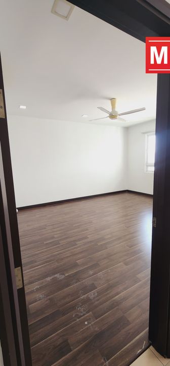 Chepeast Pearl regency 1550sf with 2 carpark near E-gate gelugor, Penang, Gelugor