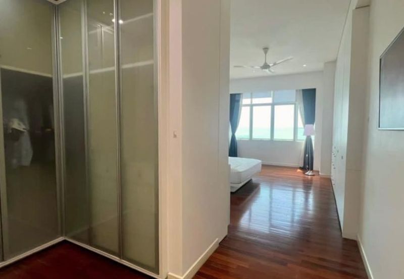 The Mayfair Condominium