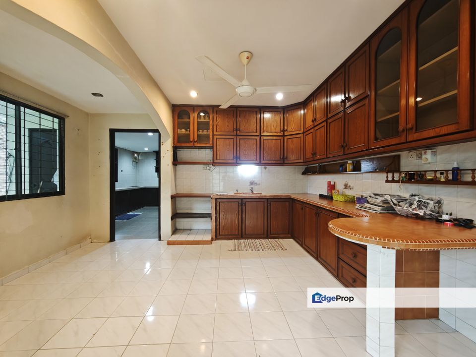 2 Storey Bungalow with Spacious Land Area, Worth Buy !, Penang, Gelugor