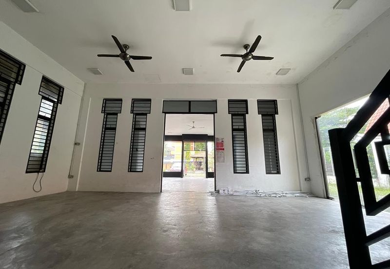 Jalan Kampung Pandan