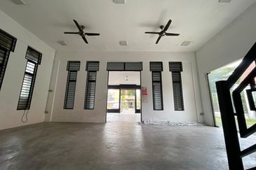 Jalan Kampung Pandan