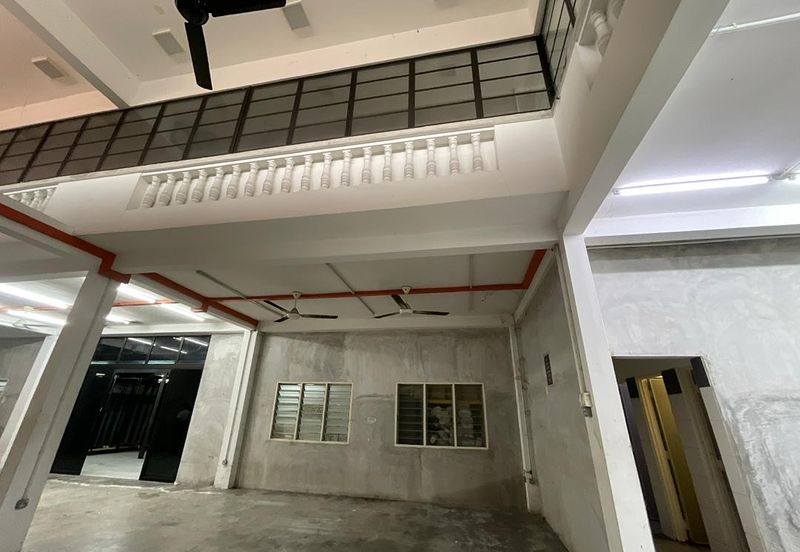 Jalan Kampung Pandan