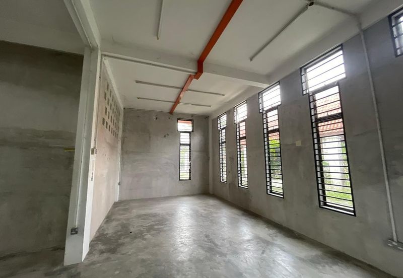 Jalan Kampung Pandan