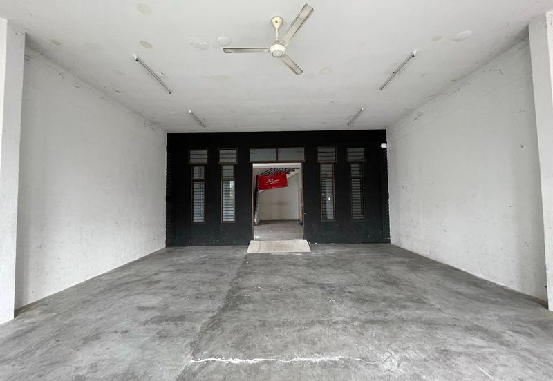 Jalan Kampung Pandan